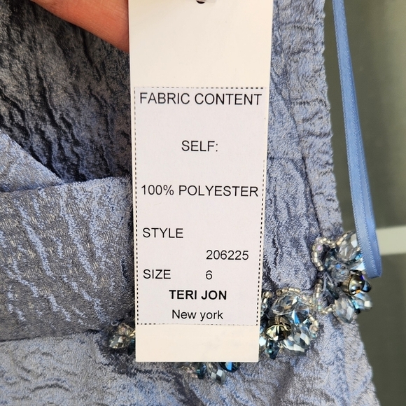 TERI JON NEW YORK DRESS - Picture 5 of 9